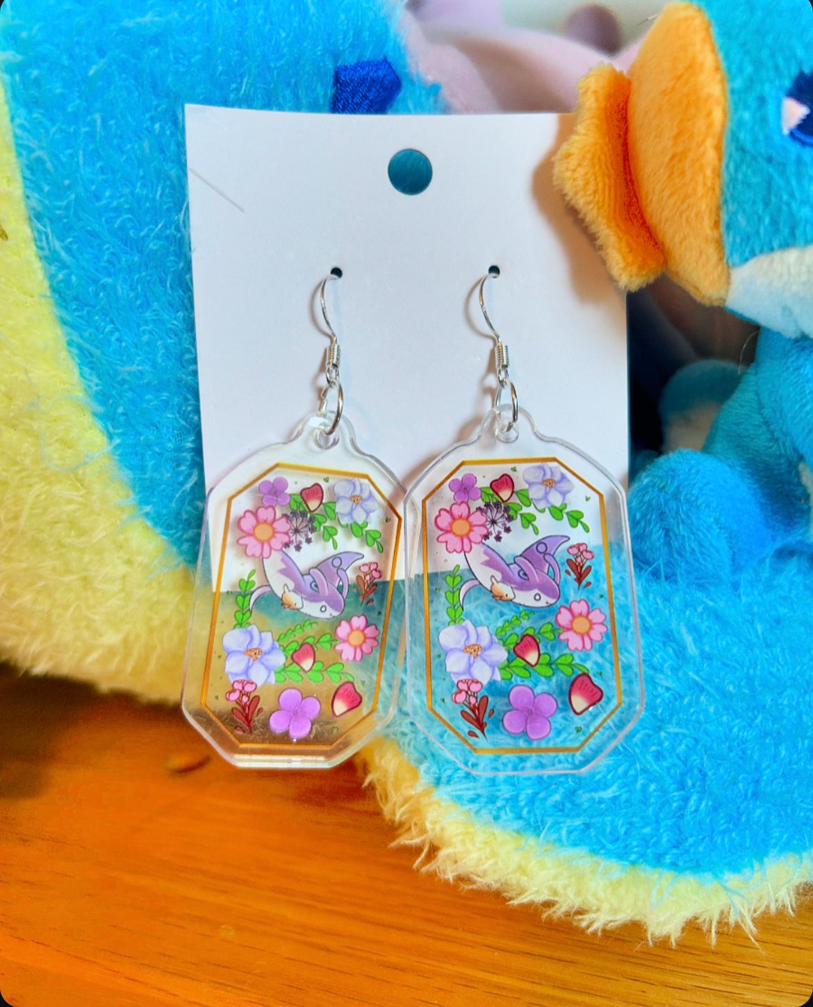 Mantine Poke Pressed Flower Earrings